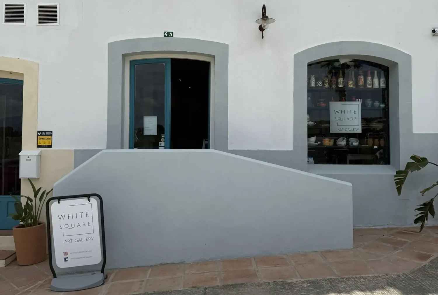 White Square Gallery